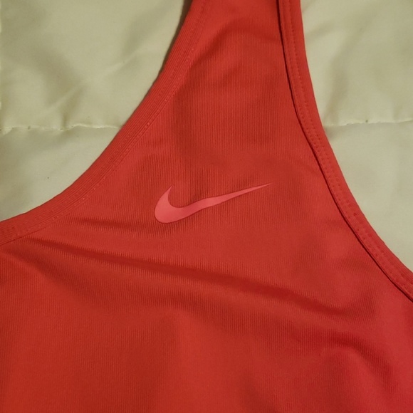 Nike Dri-Fit Tank - Picture 2 of 4